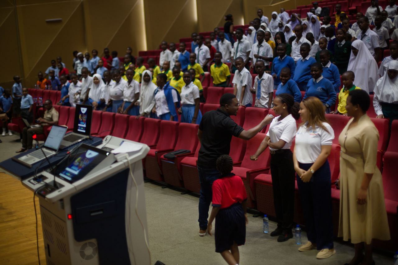 All students gathered in the auditorium for the STEM exhibition